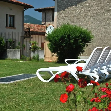 Belvilla By Oyo Golf A شقة سالو